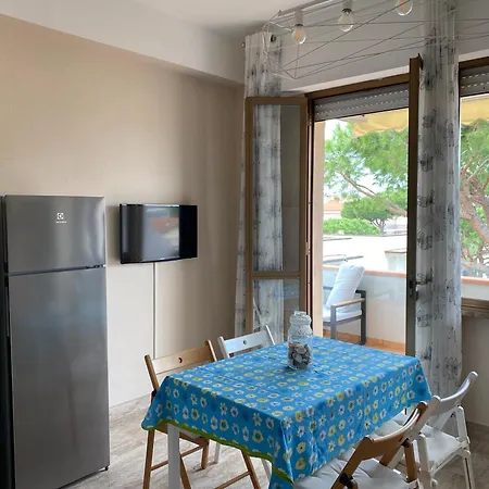 Catamaran Apartment *